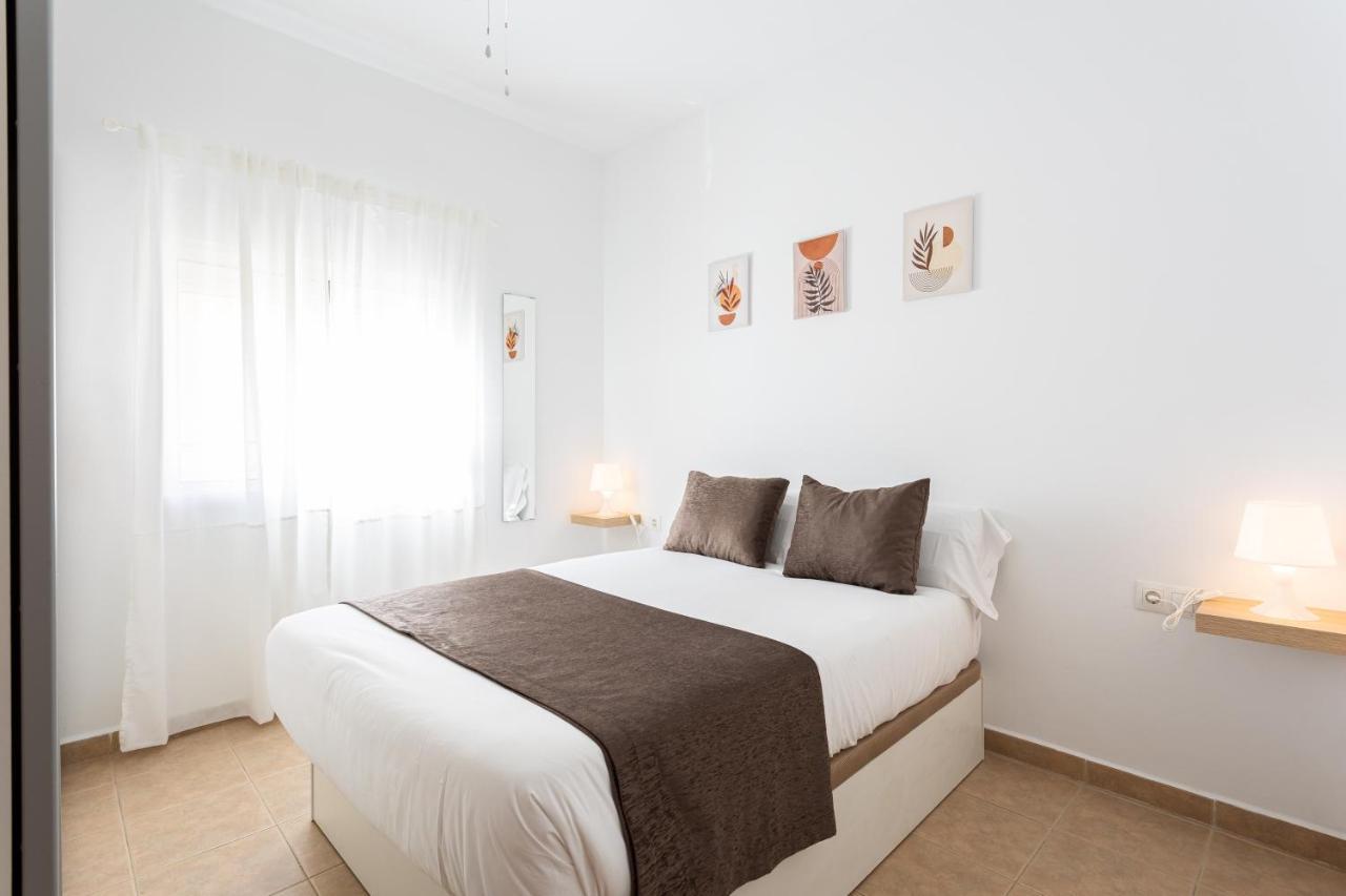 Holidays2Malaga Pasaje Cerca Estacion Tren Ave Екстериор снимка